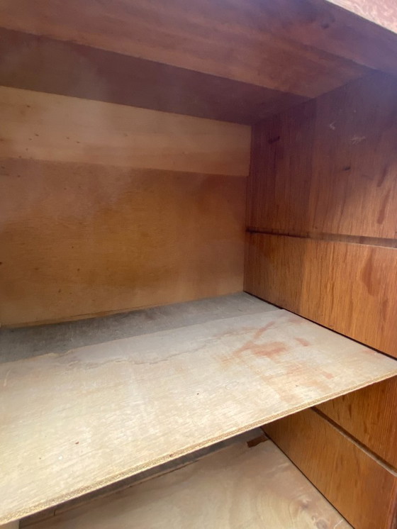 Image 1 of Archiefkast/kantoorkast met roldeksel uit de jaren 1950, gemaakt van eikenhout en fineer.