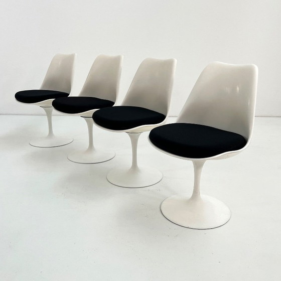 Image 1 of Set of 4 Swivel Tulip Dining Chairs by Eero Saarinen for Knoll, 1970s