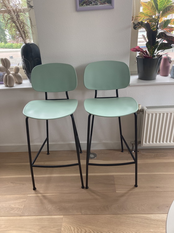 Image 1 of 2 sillas de bar / taburetes de bar Infiniti Tondina Pop verde claro