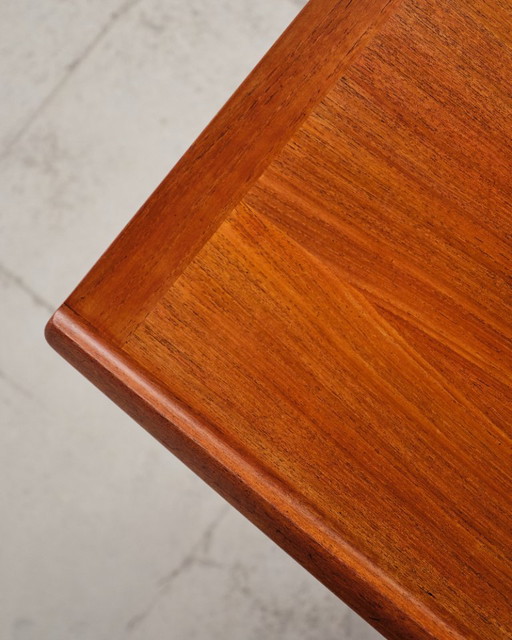 Danish Teak Wood Coffee Table by Grete Jalk, Mid-Century Design 1950s – salontafels (photo 2 of 19)