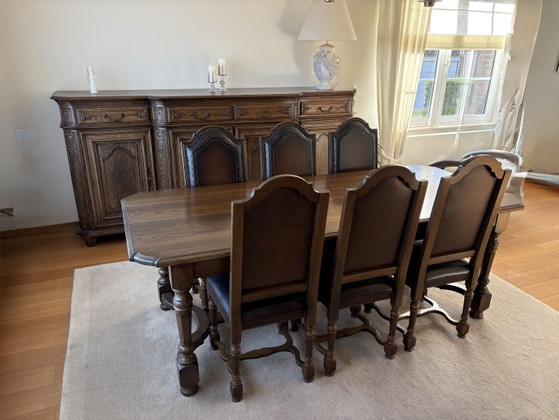 Image 1 of Zona pranzo con armadio e credenza