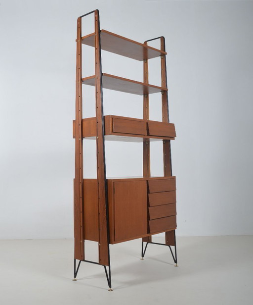 Appendiabiti da parete indipendente italiano di ISA Bergamo, anni '50