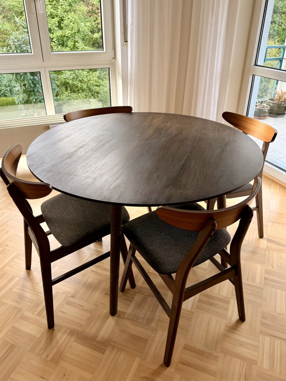 Table SK4 et 4 chaises assorties de la marque Tradition In Between Design. Excellent état. – &Tradition (photo 6 of 9)