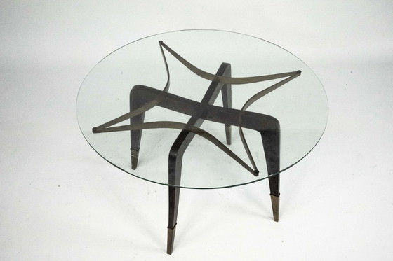 Image 1 of Rare table basse ronde du milieu du siècle, signée Paolo Buffa, Italie, années 1950.