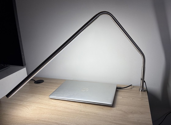 Daylight Slimline 3 Lámpara de Escritorio - LED – Lámparas de mesa, Metal (photo 6 of 12)