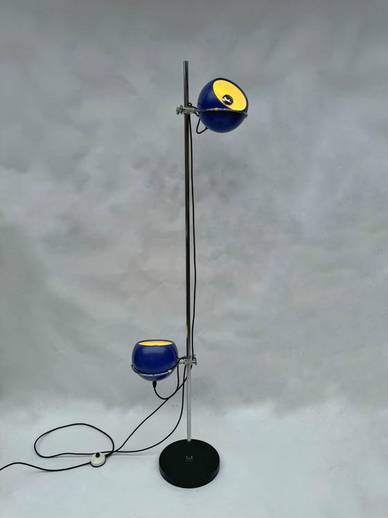 Image 1 of Lampadaire vintage à double globe oculaire | Violet lilas | Style futuriste | Moderne du milieu du siècle | Années 1970