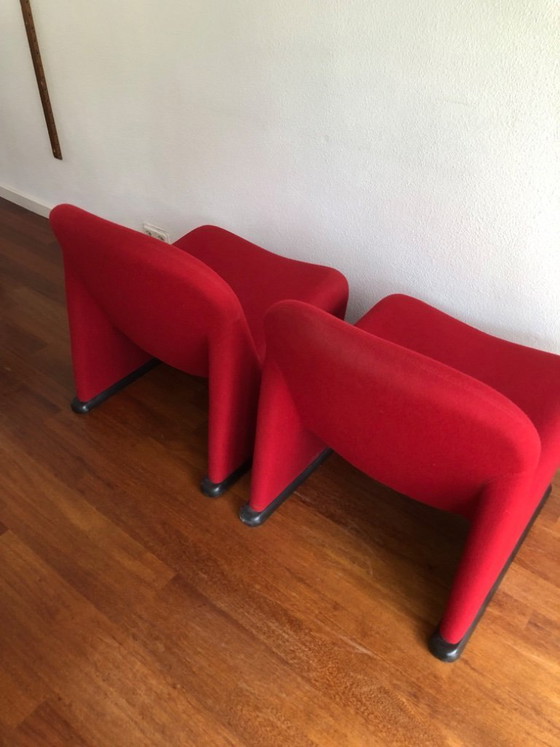 Image 1 of Set di 2 poltrone Sitland di design italiano.