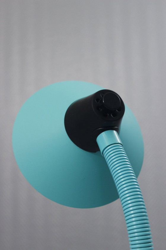 Image 1 of Lampe de bureau flexible vintage Aluminor France design 1980s turquoise