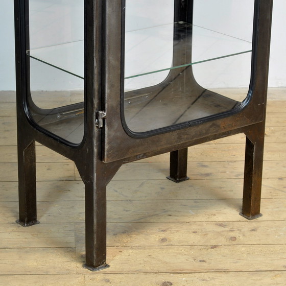 Image 1 of Medizinischer Kabinettschrank, 1970er Jahre