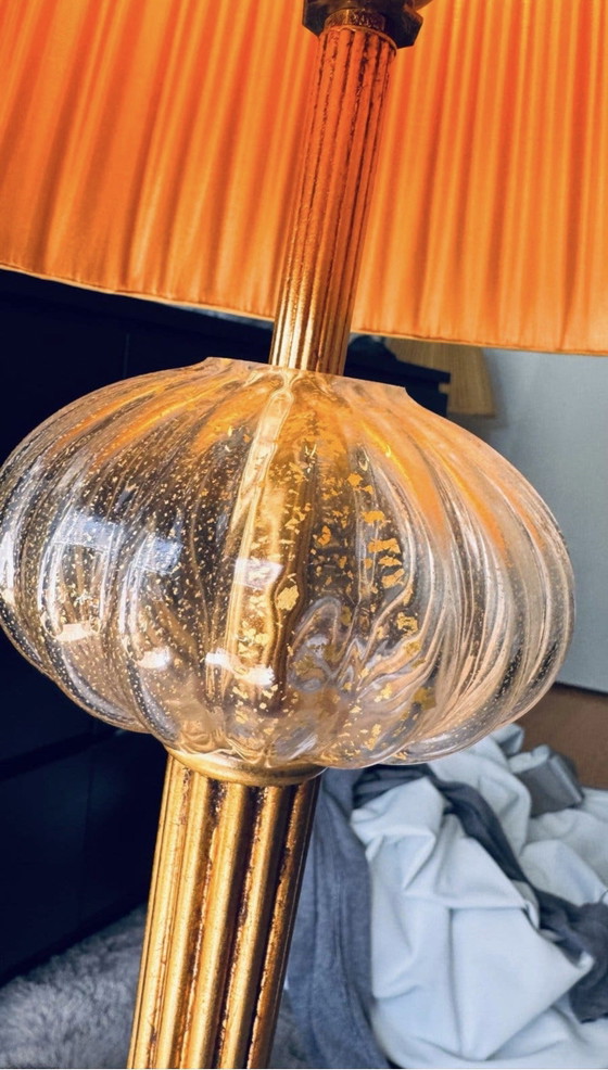 Par (2) de lámparas de pie estilo Hollywood Regency de Maison Jansen – Cristal de Murano soplado a mano con (photo 2 of 9)
