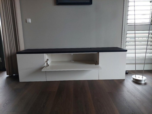 Te koop een interstar TV kast