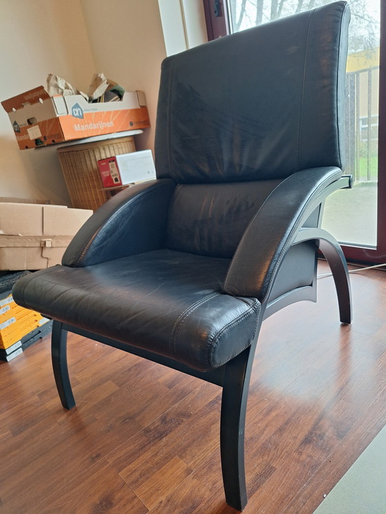 Image 1 of Fauteuil design en cuir