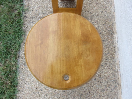 Een paar opklapbare krukjes van Roger Tallon, Sentou-editie, Frankrijk, 1980. – Wood (photo 10 of 14)