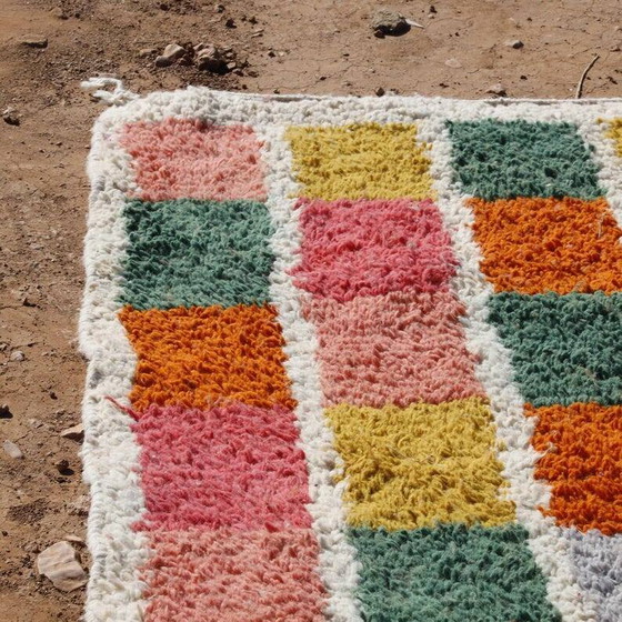Tapis berbère marocain 250cm x 150cm – Laine (photo 8 of 8)