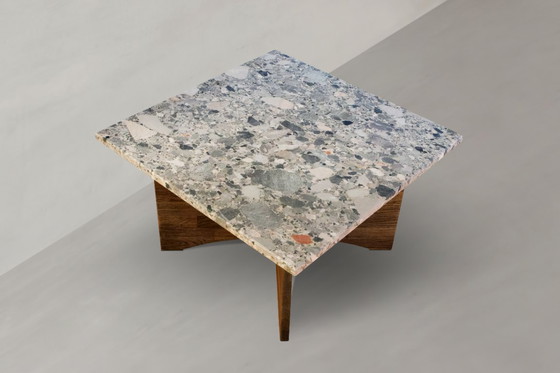 Image 1 of Breccia Alba salontafel, gemaakt van natuursteen en massief eikenhout.