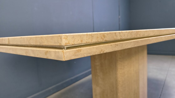 Image 1 of Table de salle à manger vintage en travertin et laiton