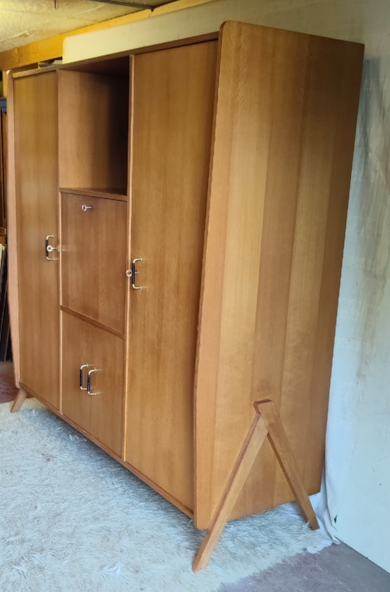 Armadio con Piedi a Compasso in Legno - Ebanista Francese - Anni '60 – Wood (photo 2 of 12)