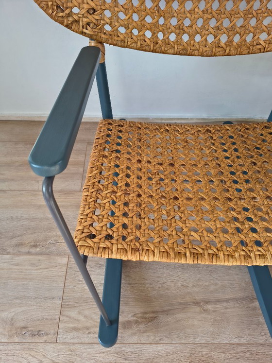 Design Rocking Chair - Rattan & Petrol Blue – Metal (photo 5 of 8)