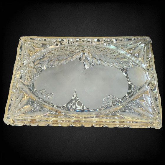 Vintage Franse sieradendoos van diamantgeslepen kristal – goudkleurige rand – circa 1950 (photo 8 of 14)