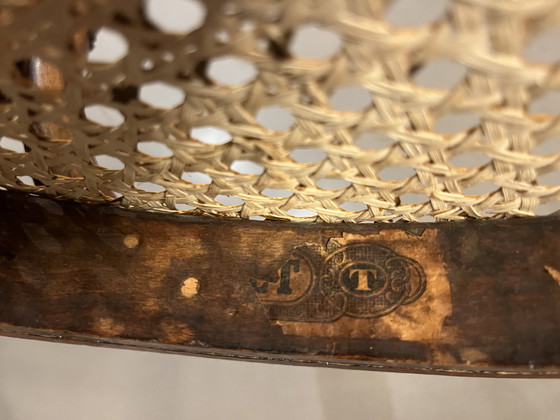 Image 1 of Authentic Thonet No. 18 Bentwood Chair (c. 1919-1922)