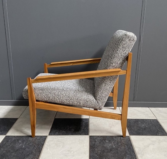 Image 1 of Fauteuil van Drevolux uit de jaren 60, opnieuw bekleed.