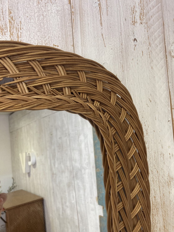 Image 1 of Miroir en osier vintage