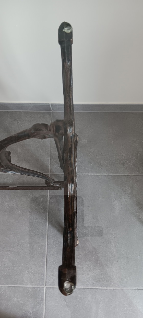 Image 1 of Einzigartiger Tisch