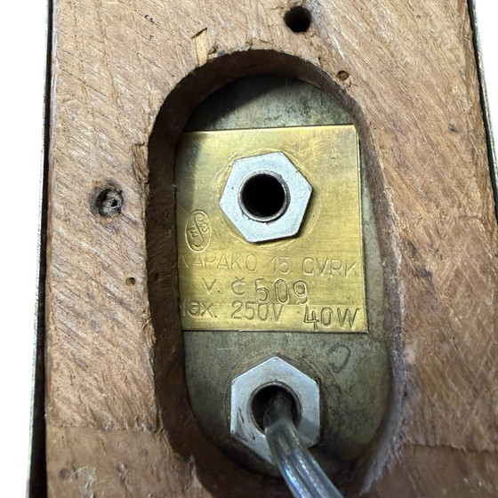 Image 1 of Napako (Repubblica Ceca) - Art Déco (Stile) - Lampada da parete con vetro opalino giallo e montatura in rame cromato