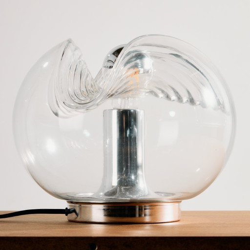 MK10996 Futura table lamp by Peill+Putzler