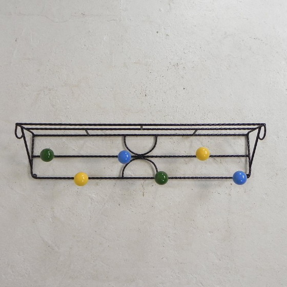 Image 1 of Wandgarderobe im Stil von Roger Feraud, Stahlrahmen mit farbigen Kugeln, 1950er Jahre