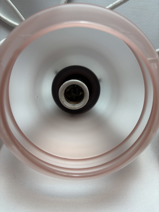 Image 1 of Set van 4 roze opaalglazen hanglampen – vintage