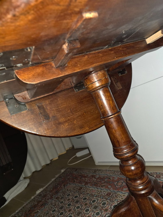 Image 1 of Victorian 19th century tripod table