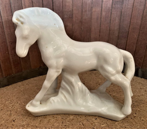 Figura vintage de caballo blanco de cerámica de 14 cm
