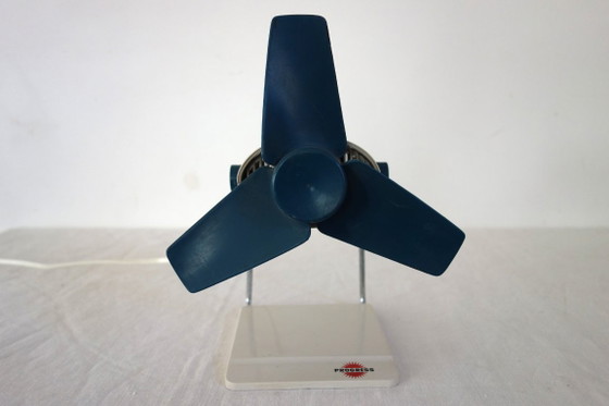 Ventilatore da tavolo Progress anni '70 – Oggetti decorativi, Metal, Plastic (photo 2 of 9)