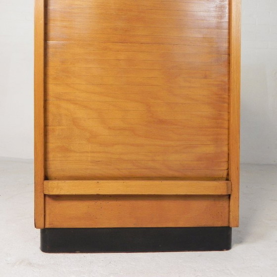 Image 1 of Armario antiguo con persiana enrollable de madera de abedul, Ekawerk Horn Lippe, Alemania, década de 1950.