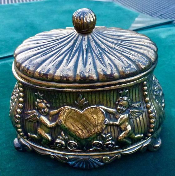 Image 1 of Old jewelry box with putti holding a heart!!