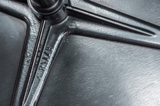 Image 1 of Poltrona Eames + pouf