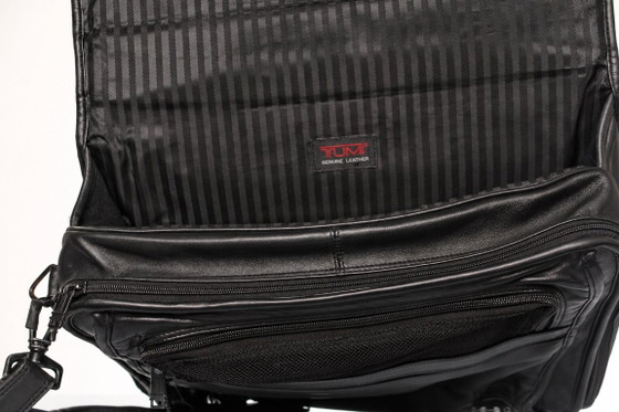 Tumi, Leder Aktentasche – Laptoptaschen, Kalbsleder (photo 9 of 10)
