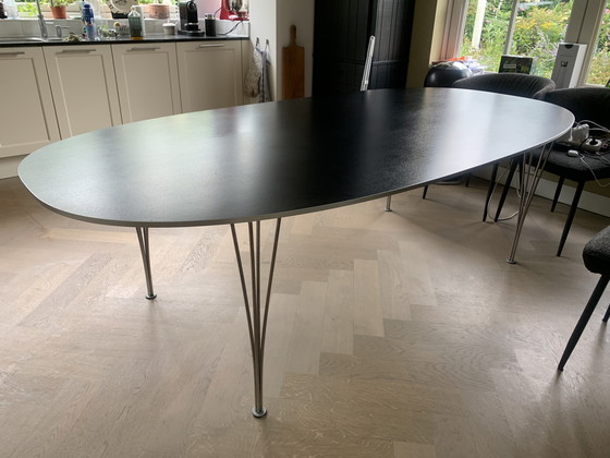 Image 1 of B614 superellipse table by Fritz Hansen 240x120