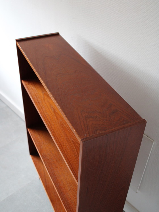 Image 1 of Libreria modulare stretta danese vintage in teak