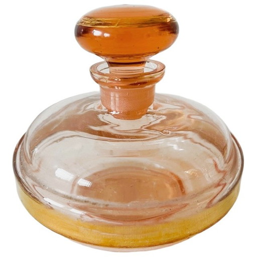 Bottiglia di profumo in stile Art Déco in vetro rosa, anni '50