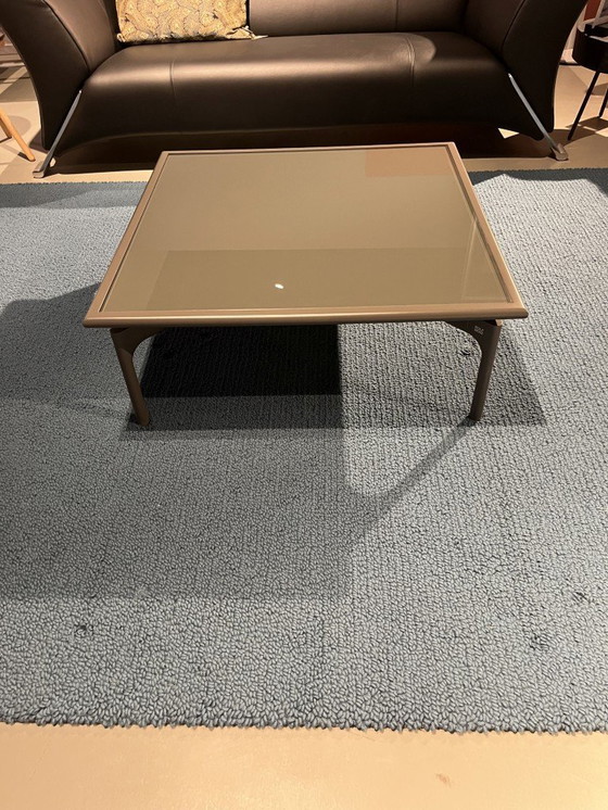 Image 1 of 901 84x84