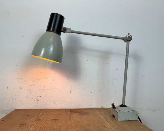 Image 1 of Lampada da tavolo industriale grigia di Elektrosvit, anni '70