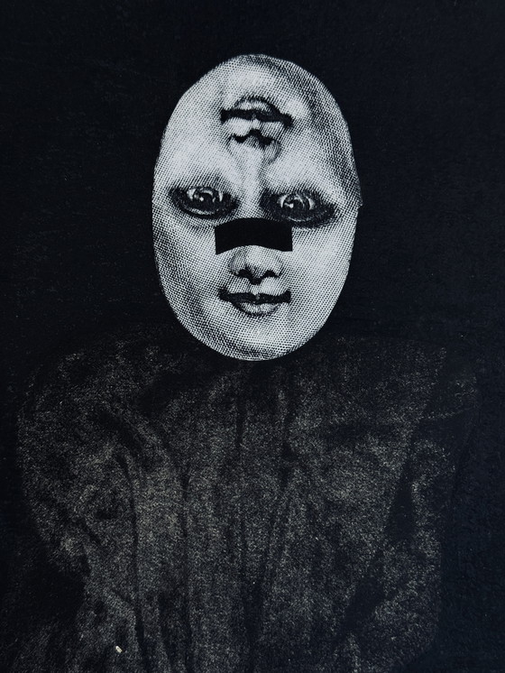 Image 1 of Robert Detheux / Seltene surrealistische Collage / Die Frau mit den zwei Gesichtern