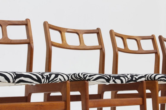 Image 1 of Set di 5 sedie da pranzo vintage in teak di metà secolo degli anni '60