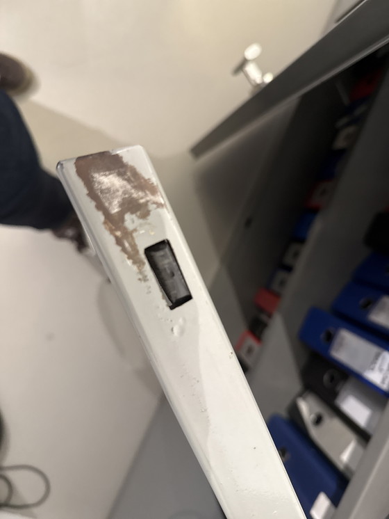 Image 1 of Gispen Stijl Kast Laag con ranura