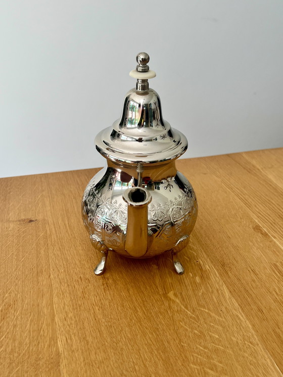 Image 1 of Teiera tradizionale marocchina placcata in argento