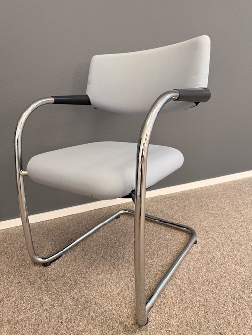 Complete set: 12 Vitra Visavis chairs + 4 MARS folding tables – office / meeting / design