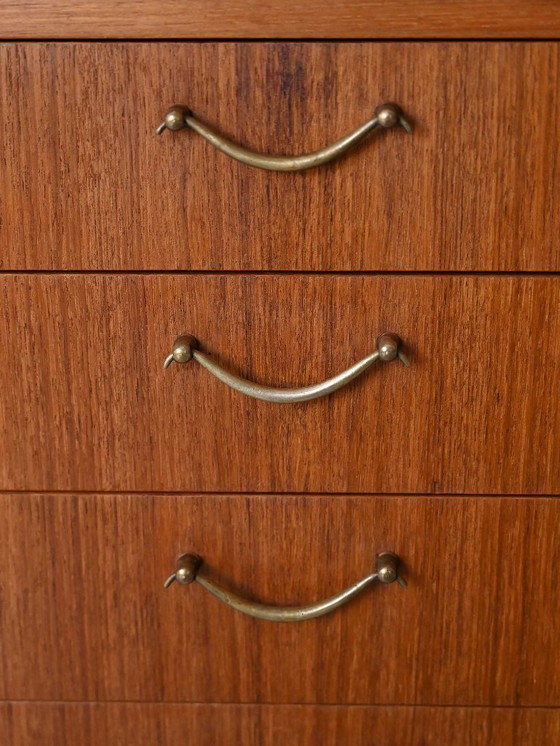 Image 1 of Table de nuit vintage en teck scandinave avec quatre tiroirs