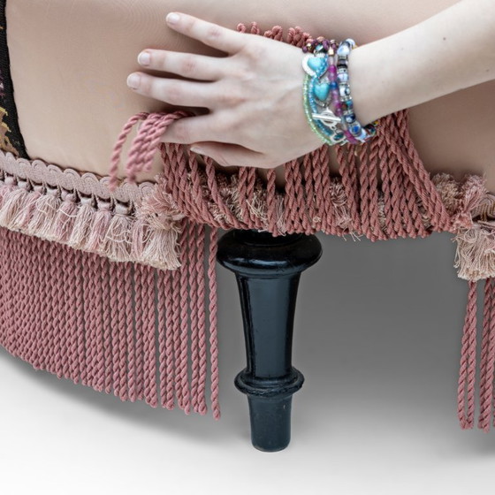 Image 1 of Raro sofá de satén de seda Napoleón III del siglo XIX